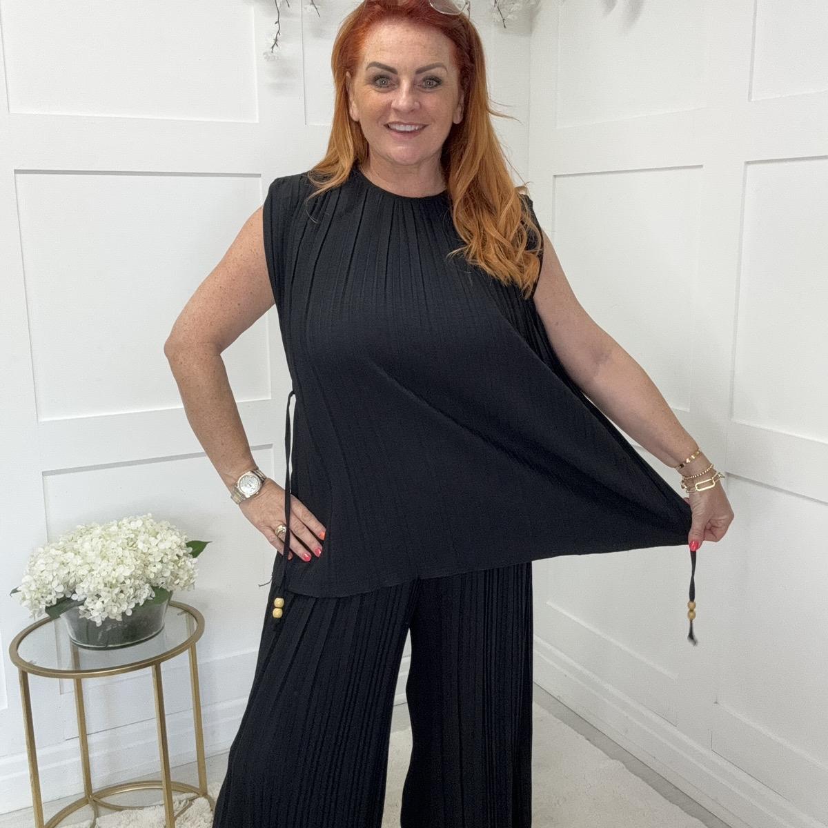 Shirlie: Two piece pleated co-ord set. One size 14-24