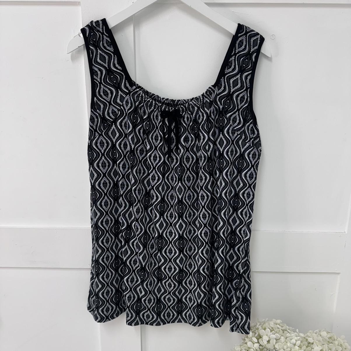 Jamie: Stretchy abstract printed vest. One size 12-24