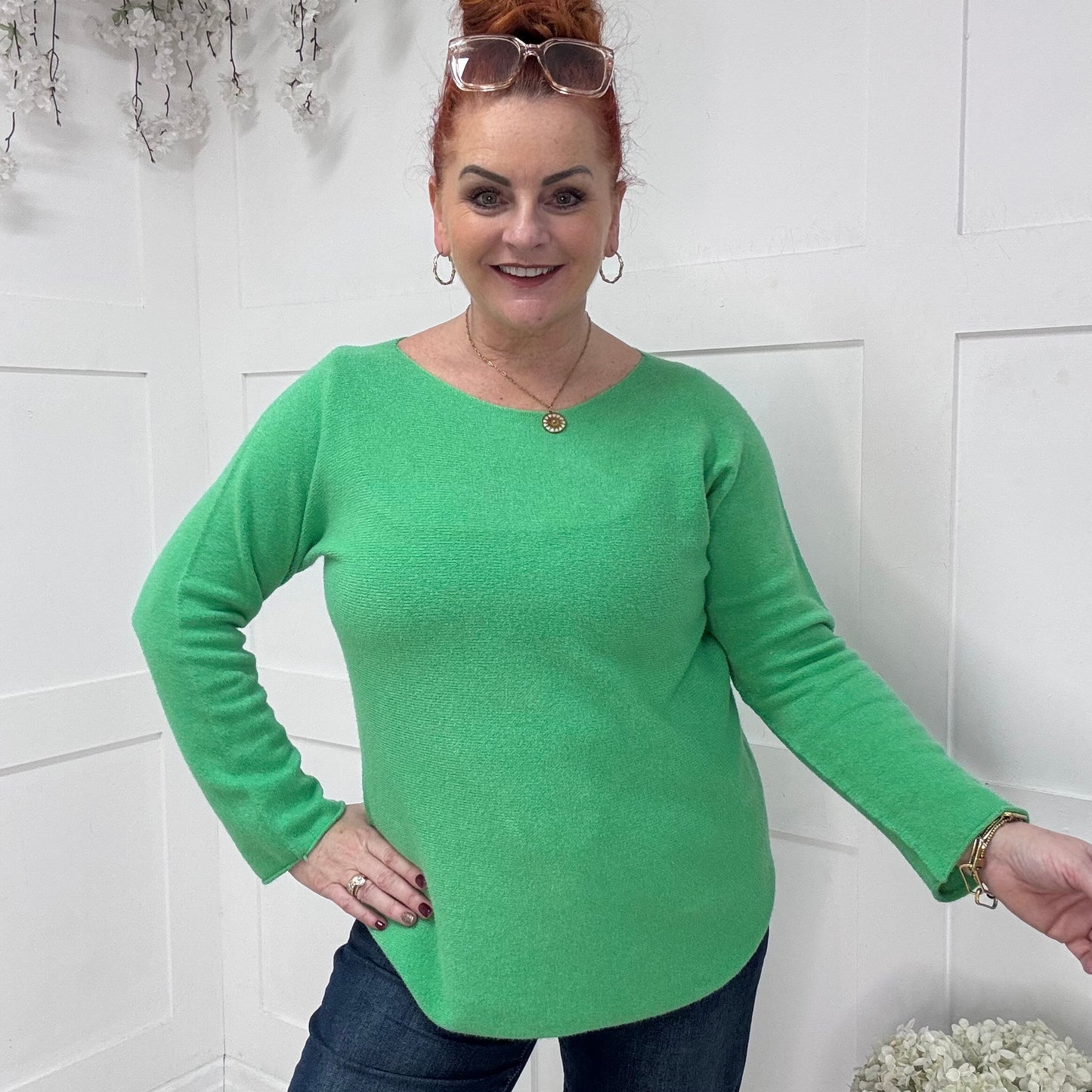 Molly: Plain knit scoop sided top. One size: 10-16