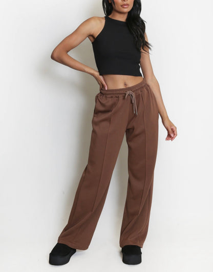 Trudy: Stretchy wide leg pocket trousers. 2 sizes